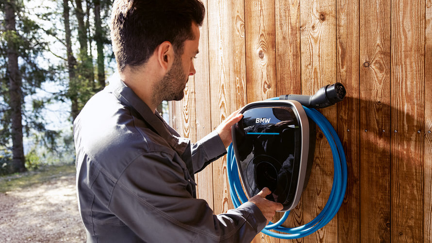 BMW Wallbox Satın Alımlarında %10 İndirim Avantajı | BMW Türkiye BMW Wallbox Satın Alımlarında %10 İndirim Avantajı | BMW Türkiye