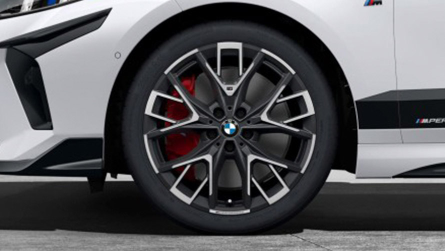 19" M Performance Y-Spoke 979 M Jet Black Matt Bright Polished, Flow Forming 19" M Performance Y-Spoke 979 M Jet Black Matt Bright Polished, Flow Forming