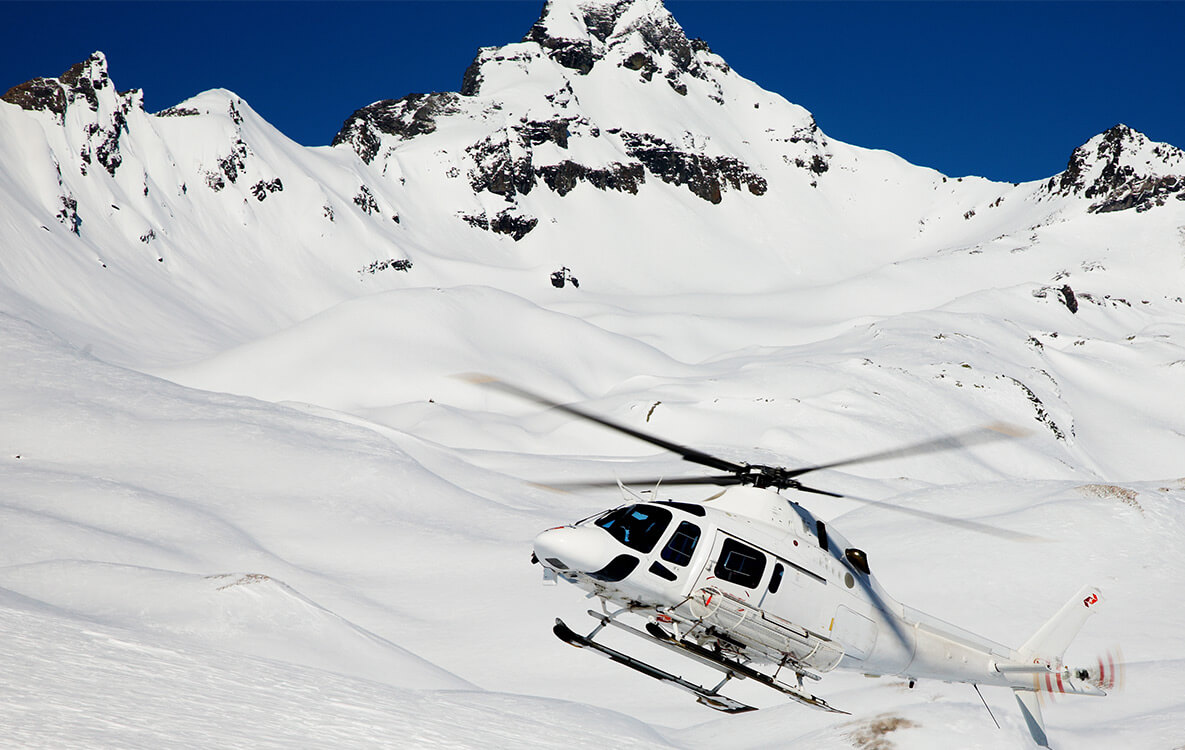 Heli-ski: Önce uçun, sonra kayın. | BMW Joy Blog Heli-ski: Önce uçun, sonra kayın. | BMW Joy Blog