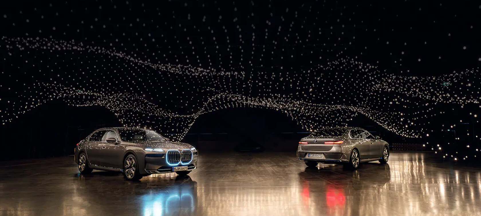 Pulse Topology: BMW i7’den İlham Alan Bir Enstalasyon | BMW Joy Blog Pulse Topology: BMW i7’den İlham Alan Bir Enstalasyon | BMW Joy Blog