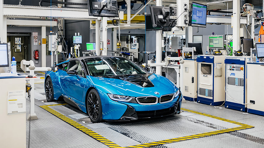 Üretilen son BMW i8 Roadster’lar - BMW Group Plant Leipzig Üretilen son BMW i8 Roadster’lar - BMW Group Plant Leipzig