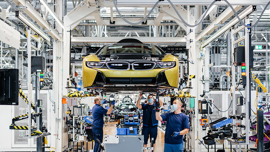 Üretilen son BMW i8 Roadster’lar - BMW Group Plant Leipzig Üretilen son BMW i8 Roadster’lar - BMW Group Plant Leipzig