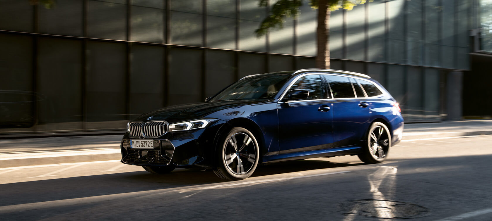 BMW 3 Serisi Touring LCI G21, dijital teknolojiler videosu BMW 3 Serisi Touring LCI G21, dijital teknolojiler videosu