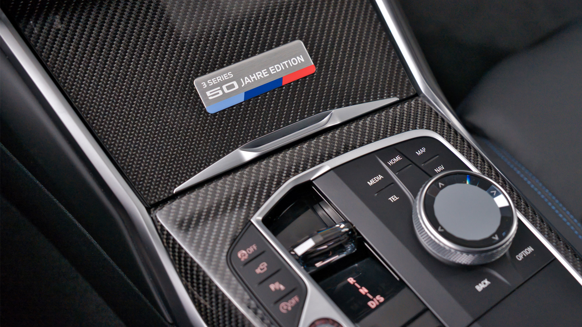 BMW 320i Sedan 50 Jahre Edition