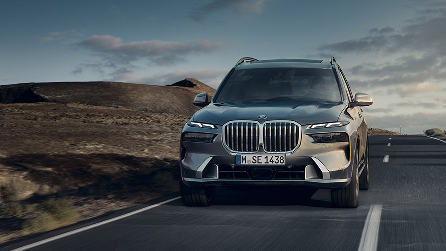 BMW X7. BMW X7.