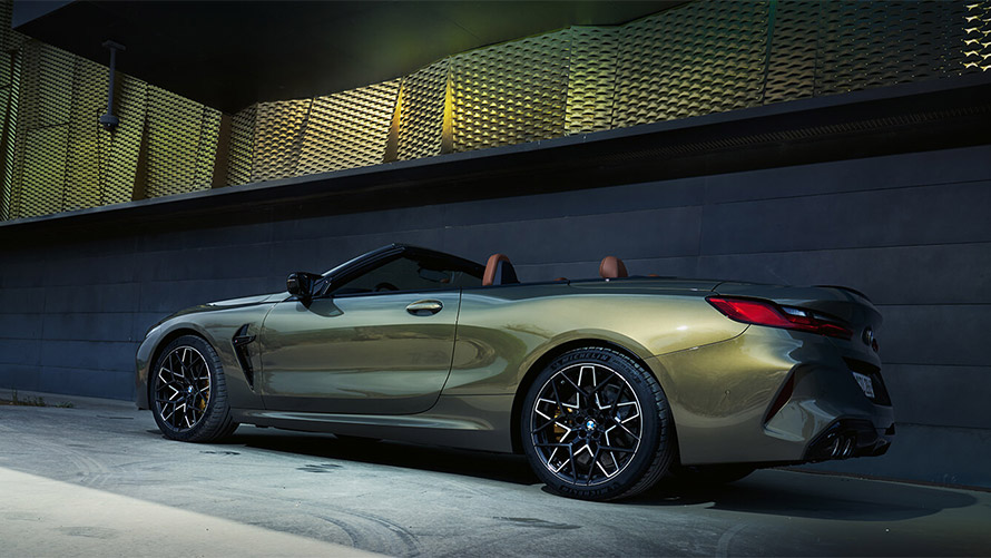 BMW M8 Cabrio. BMW M8 Cabrio.
