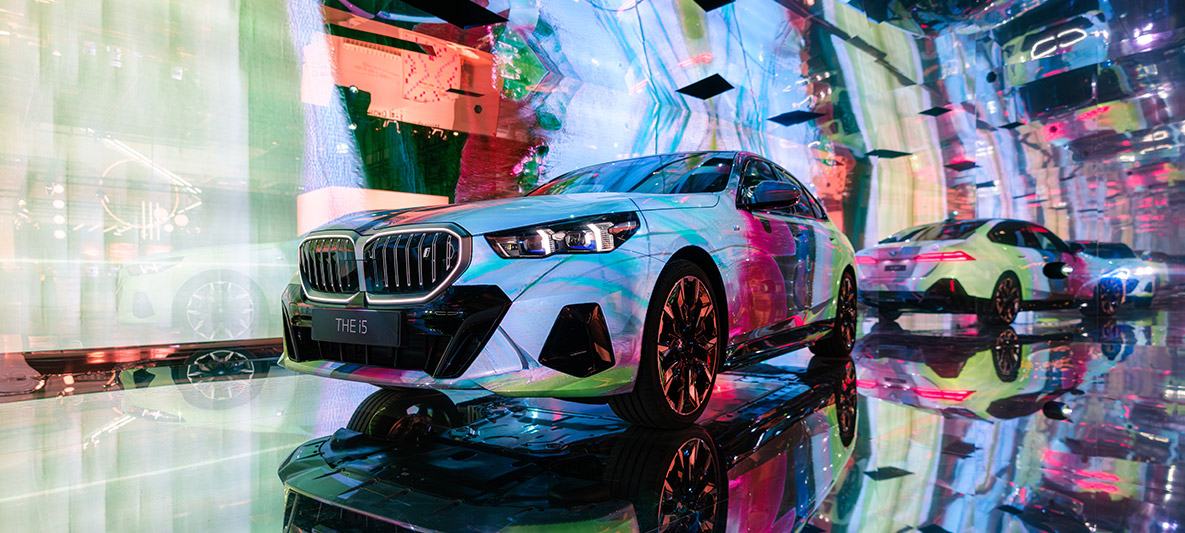 “The Electric AI Canvas”: Yeni BMW i5’ten İlham Alan Enstalasyon | BMW Joy Blog